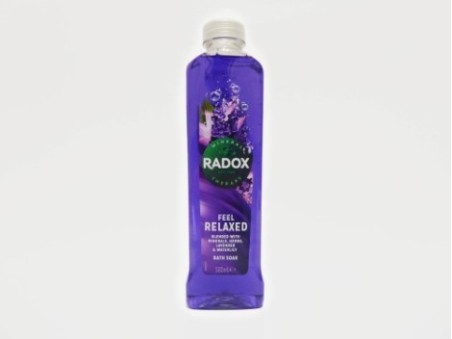 Radox Feel Relaxed Lavender & Waterlily Bath Soak (500ml)